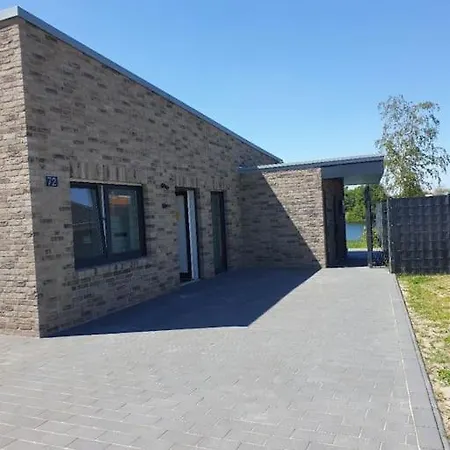 Prázdninový dům Ferienhaus Mit Privatem Seezugang, Sauna, Strand, Wassersport, Stand Upp *