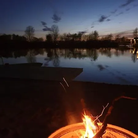 Ferienhaus Mit Privatem Seezugang, Sauna, Strand, Wassersport, Stand Upp Prázdninový dům
