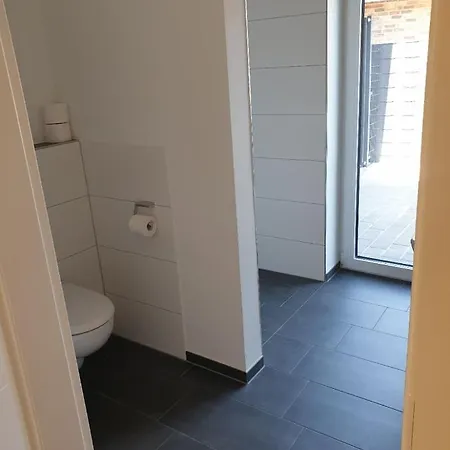 Mit Privatem Seezugang, Sauna, Strand, Wassersport, Ruderboot, Stand Upp Сasa de vacaciones Barssel (Cloppenburg)