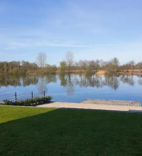 Hébergement de vacances Mit Privatem Seezugang, Sauna, Strand, Wassersport, Ruderboot, Stand Upp Barssel (Cloppenburg)